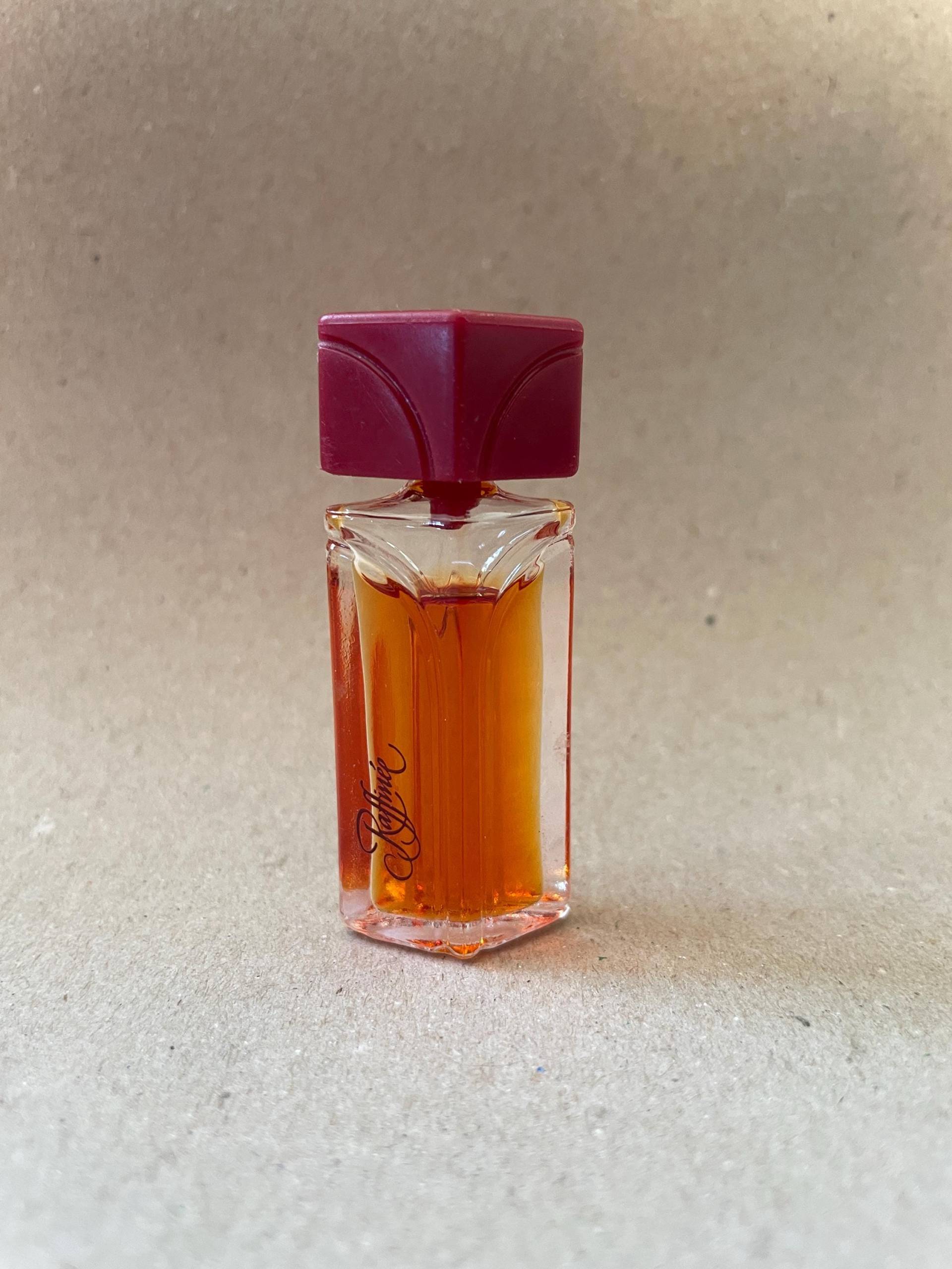 Houbigant Raffinee Vintage Mini Parfüm Flakon 4 Ml Reines Miniature von Etsy - MyLittleScents