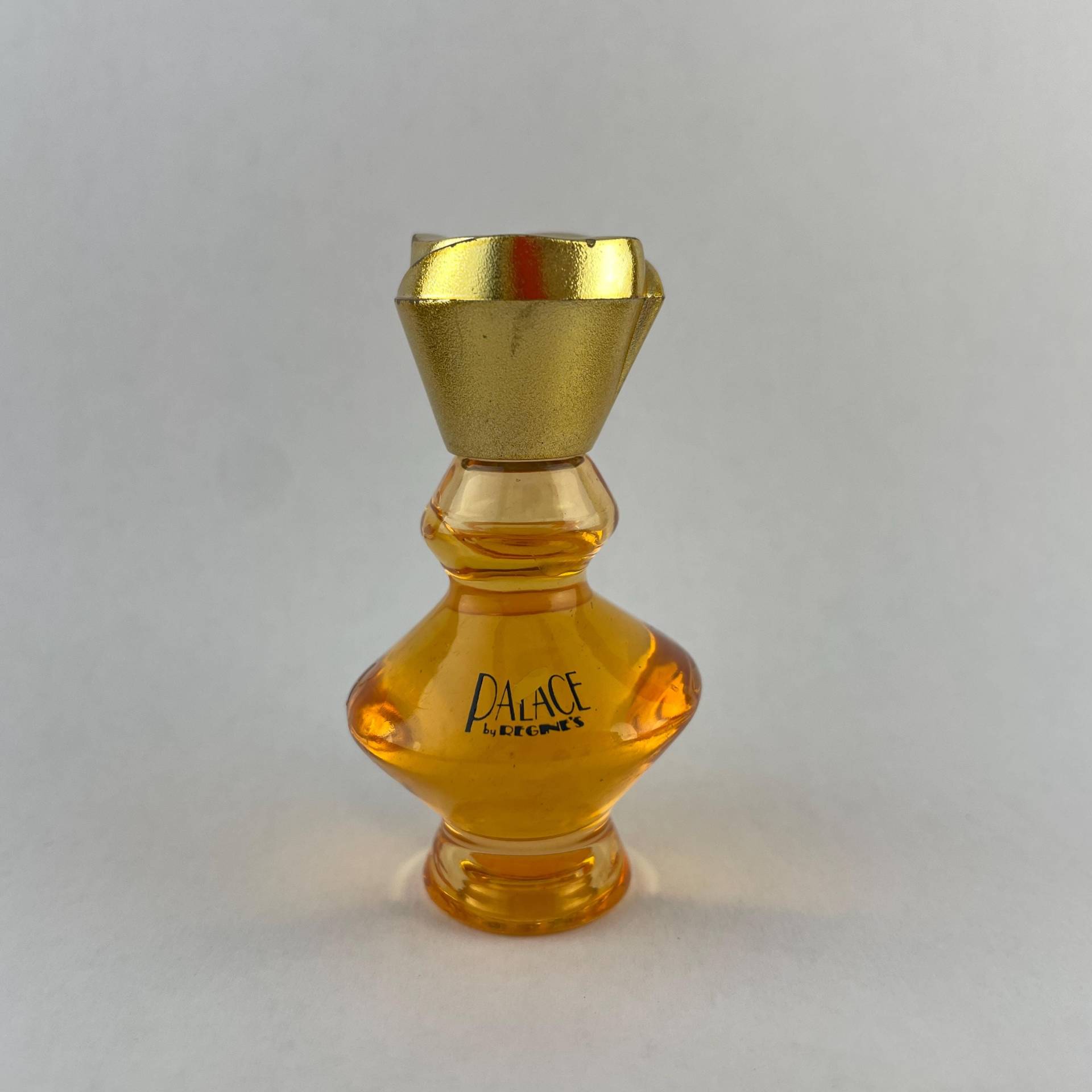 Regine's Palace Vintage Mini Parfüm 0, 5 Ml 5 Eau De Toilette von Etsy - MyLittleScents