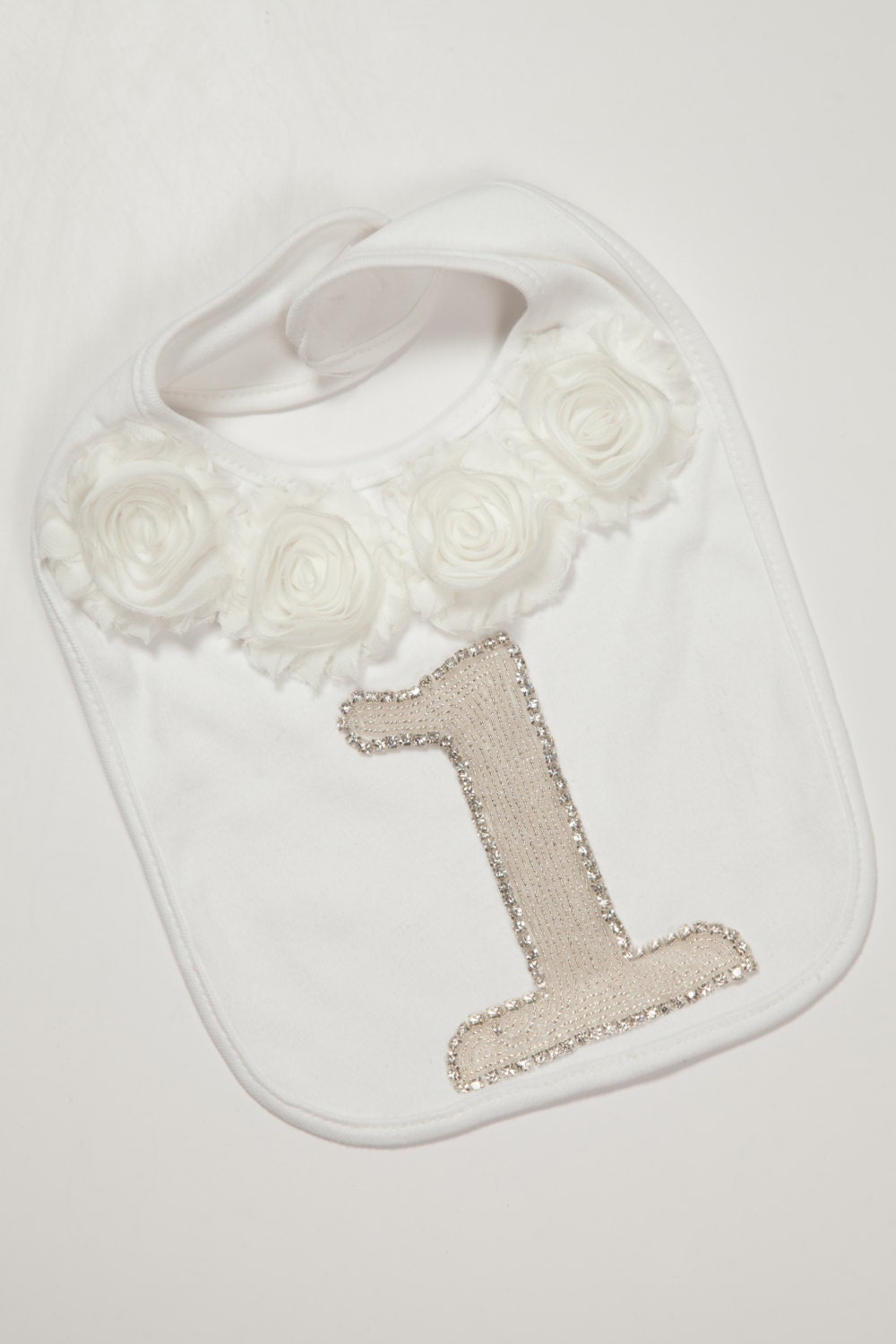 Lätzchen Für 1. Geburtstag 2. 3. Weißes Baby Mit Chiffon Und Strass Zahlen von Etsy - MyLolliflopsLLC