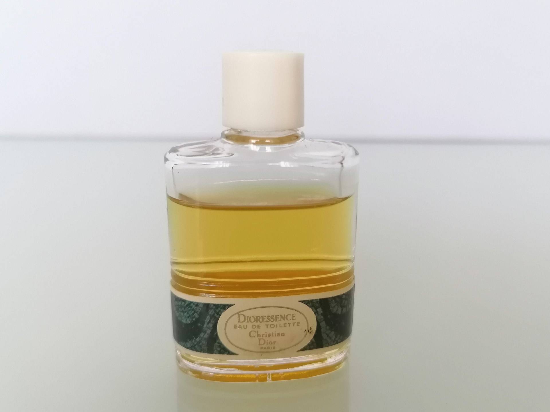 Miniatur, Dioressenz Christian Dior 10 Ml Eau De Toilette, Vintage Parfümprobe Miniatur, Dioressenz Christian Dior 10 Ml Eau De Toilette, Vintage Parfümprobe von Etsy - MyVintageGadgets