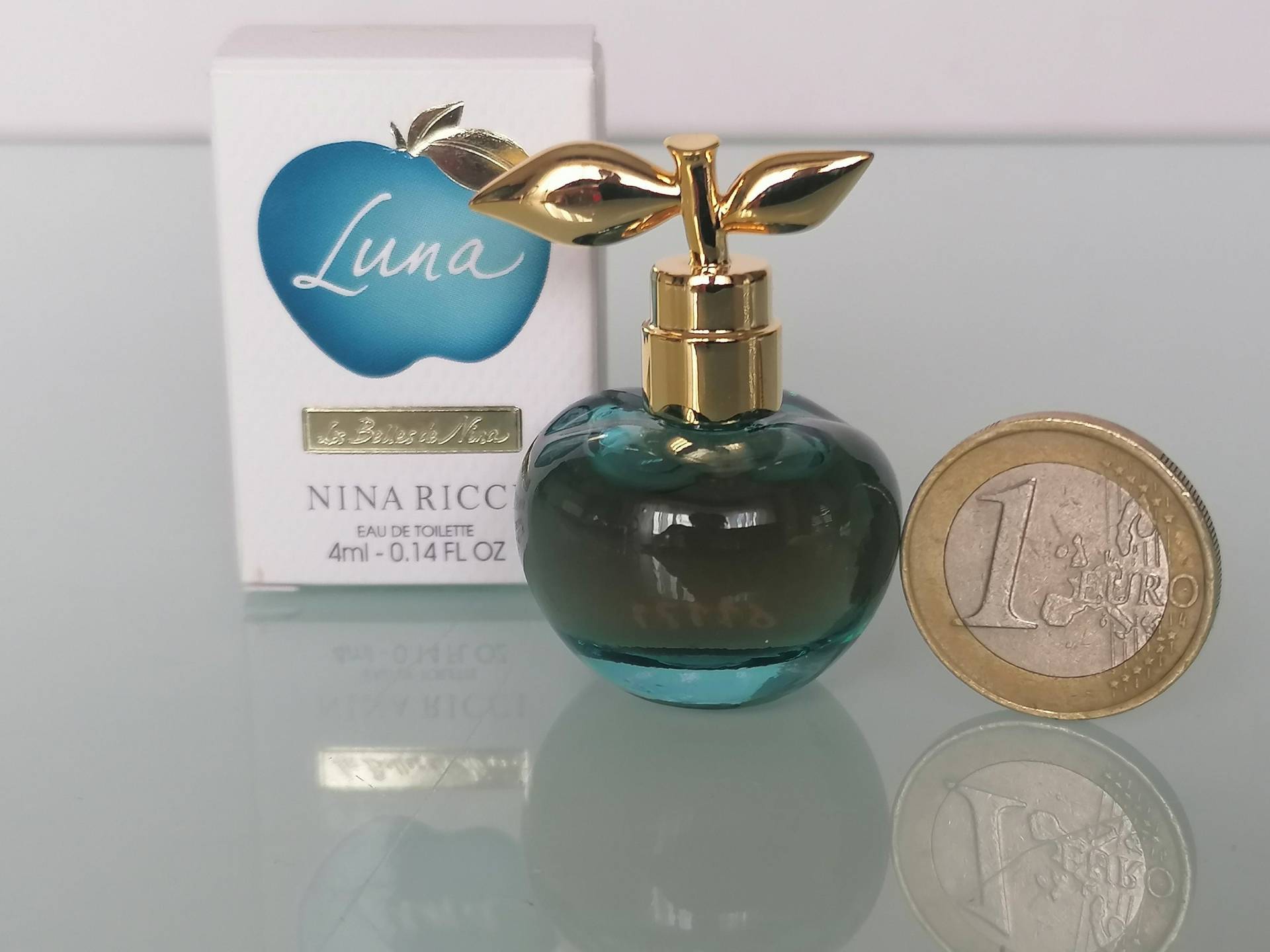 Miniatur Nina Ricci Luna Eau De Toilette 4 Ml/0, 14 Fl.oz Mini-Parfüm Blauer Apfel von Etsy - MyVintageGadgets