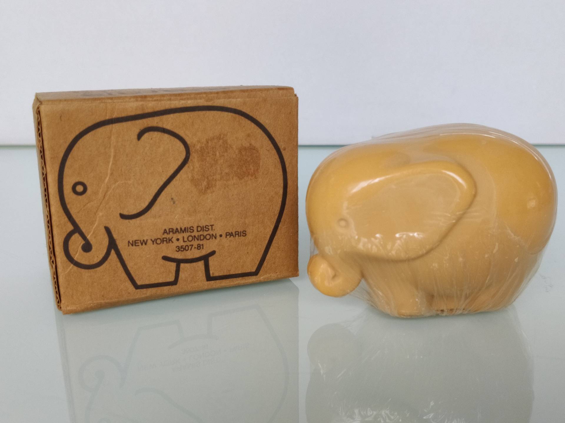 Vintage Aramis Elefant Seife 150 G/5, 3 Oz Parfümierte Schwer Zu Finden von Etsy - MyVintageGadgets