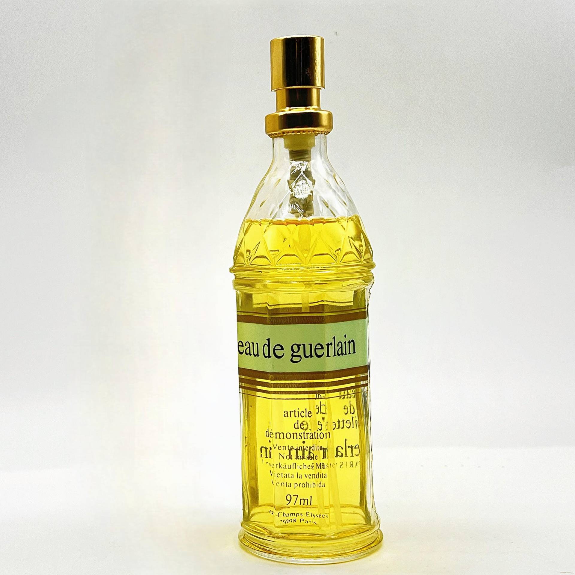 Vintage "Eau De Guerlain" | 1974 Von Guerlain Eau Toilette 97 Ml/3.2 Us Fl.oz. Natural Spray Demonstration Tester No Box Cap Vintage "Eau De Guerlain" | 1974 Von Guerlain Eau Toilette 97 Ml/3.2 Us Fl.oz. Natural Spray Demonstration Tester No Box Cap von Etsy - MyVintageGadgets