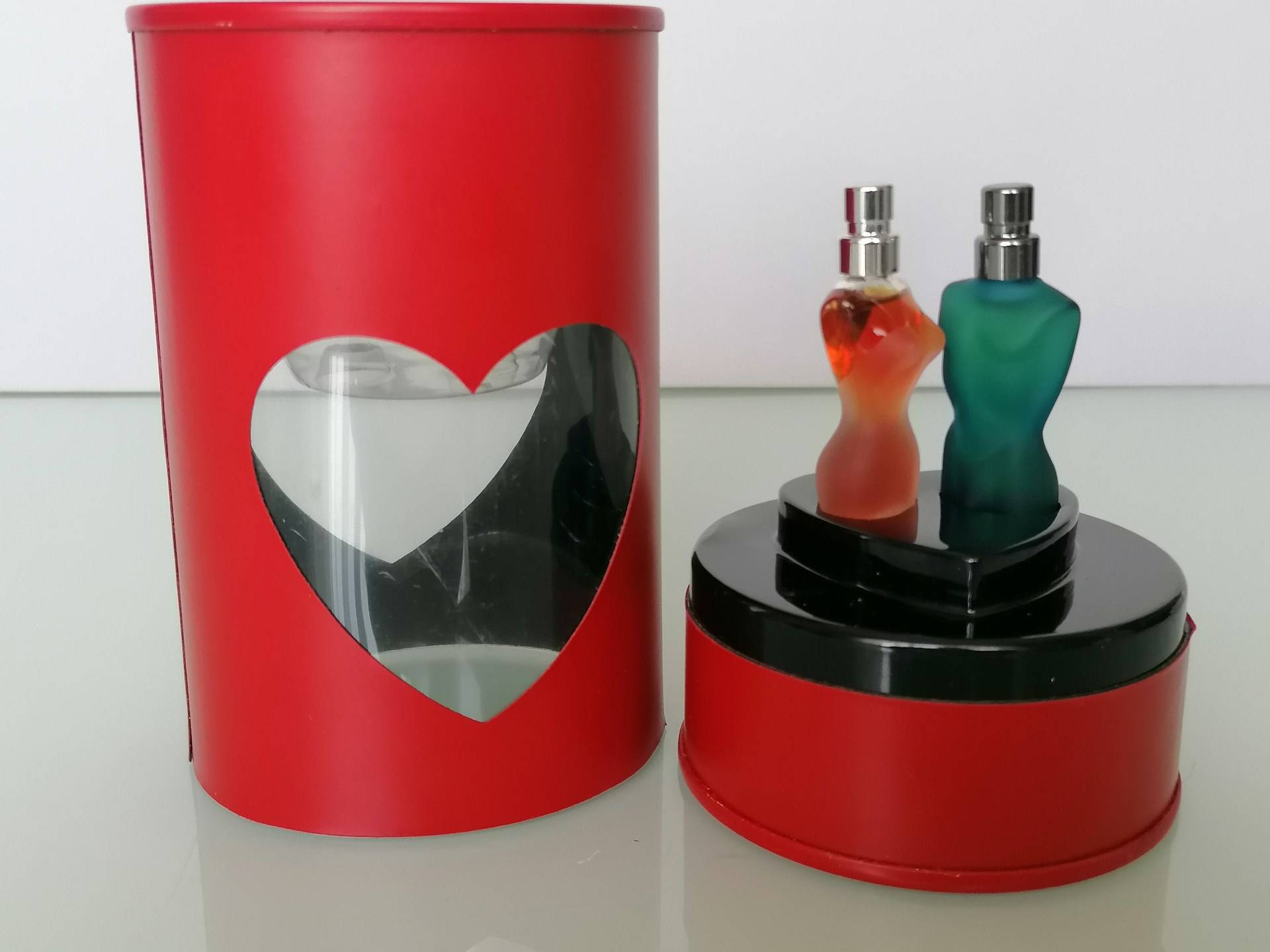 Vintage Jean Paul Gaultier Set 2 Miniatur Parfums Geschenkbox Limitierte Edition Valentinstag Geschenkidee von Etsy - MyVintageGadgets