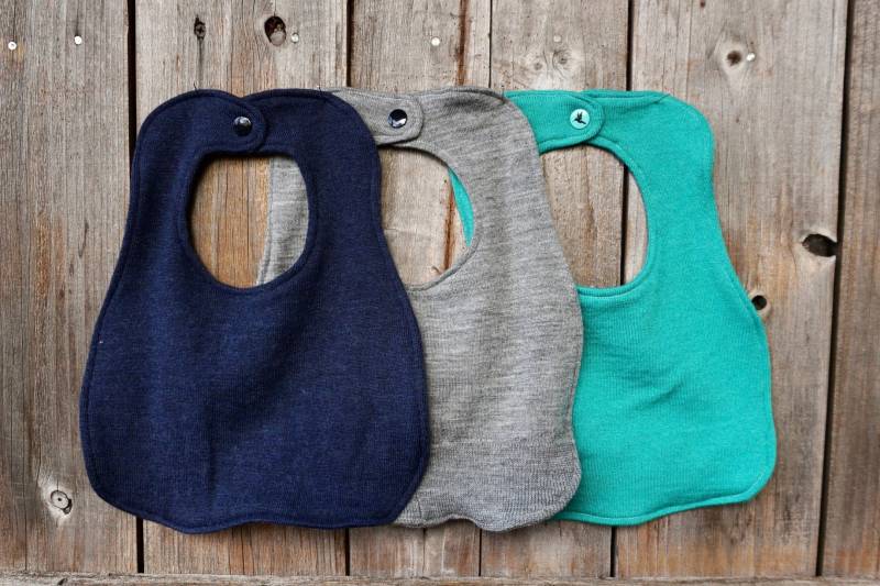 Zahnen Sabbern Baby Lätzchen Upcycled 100% Kaschmir Oder Wolle Wählen Sie Ihre Farbe von Etsy - Myecobaby
