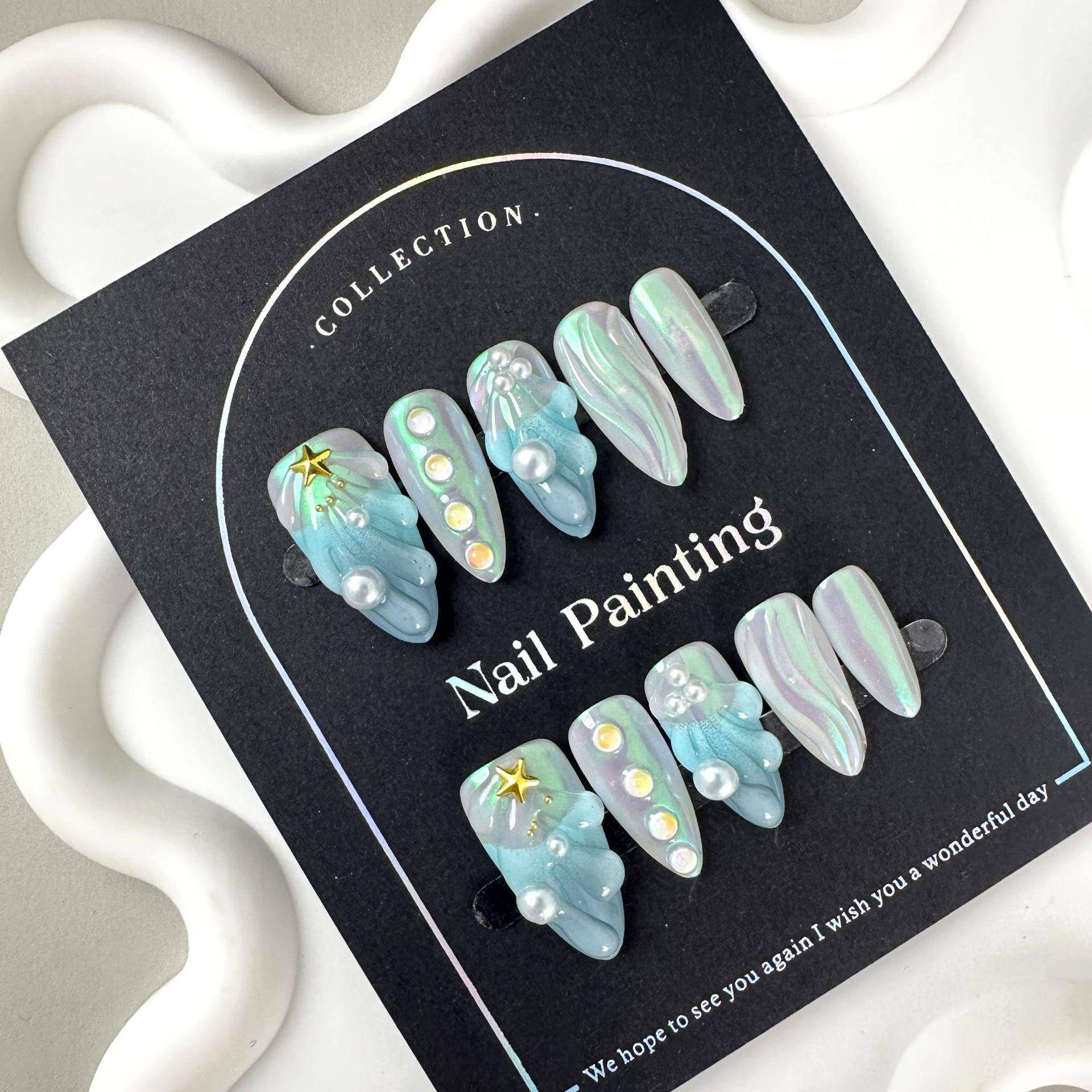 Mermaid Pearl Press On Nails | Iridescent Blue 3D Sea Shell Nail Art Ocean Fantasy Handmade Set Mermaid Pearl Press On Nails | Iridescent Blue 3D Sea Shell Nail Art Ocean Fantasy Handmade Set von Etsy - MystCharms