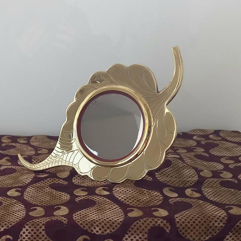 Aranmula Kannadi/Echter Blattförmiger Aaranmula-Spiegel Aalila Design Handgefertigt Und Handpoliert Hochzeitsgeschenk von Etsy - MytriDesigns