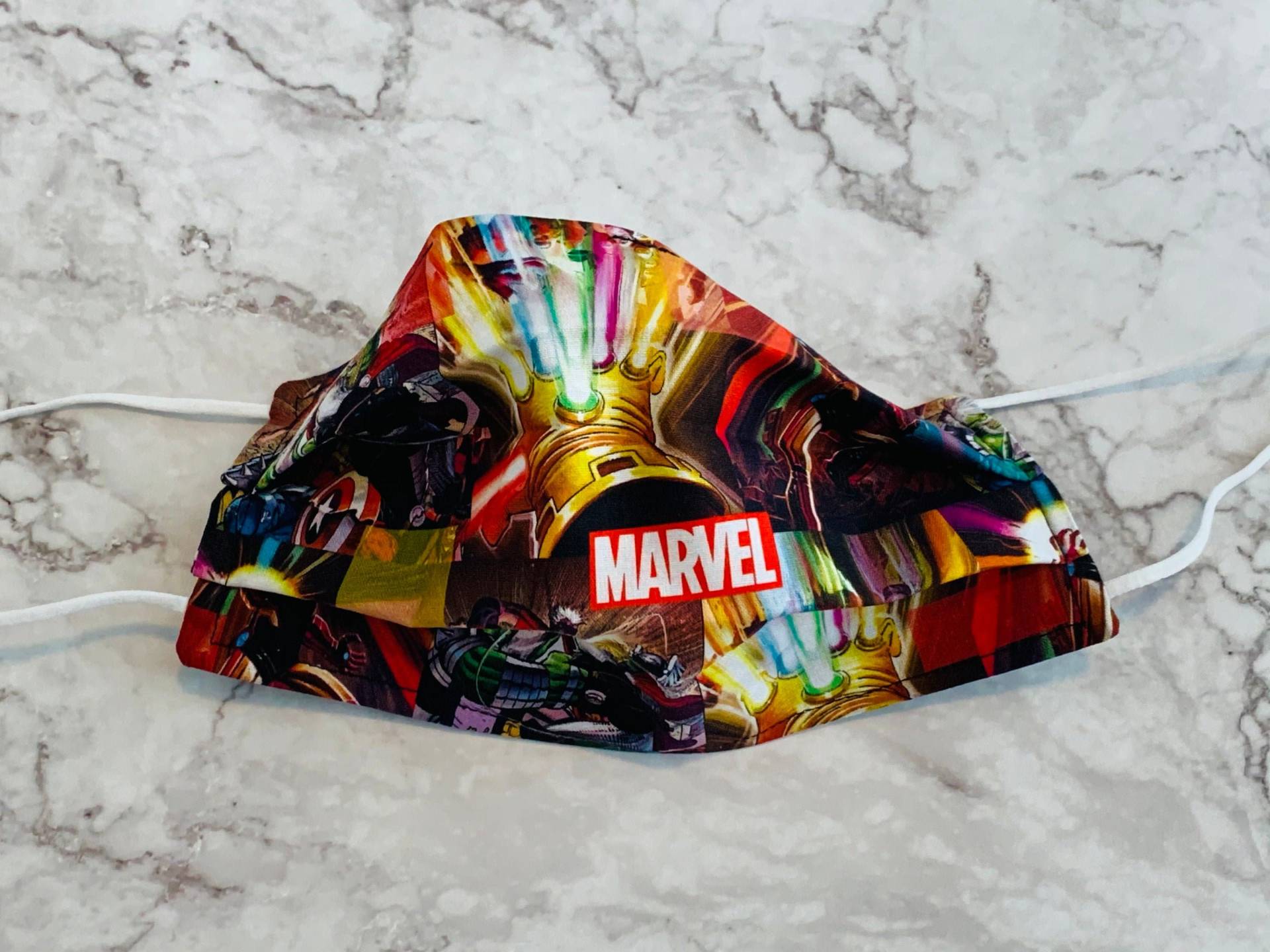 Wiederverwendbare Gesichtsmaske Reversibel Mit Filter Tasche Und Verstellbaren Trägern - Große Erwachsene Maschinenwaschbare Baumwollmaske Wiederverwendbare Gesichtsmaske Reversibel Mit Filter Tasche Und Verstellbaren Trägern - Große Erwachsene Maschinenwaschbare Baumwollmaske von Etsy - MzMeenieStudios