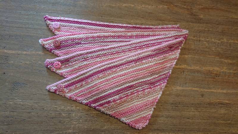 Baby Dreieckstuch, Handgestrickt von Etsy - NBCreationShop