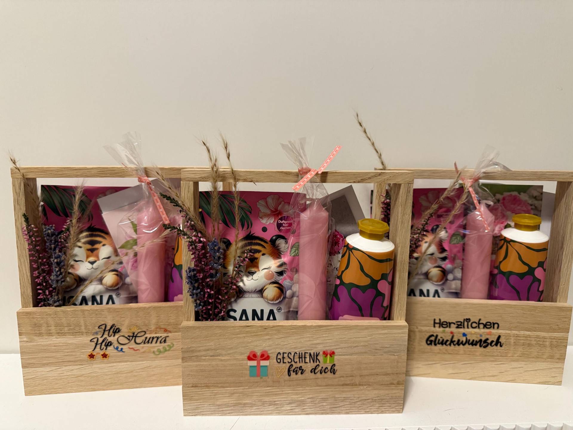 Geschenkkorb Zum Geburtstag, Geschenkset, Happy Birthday, Hab Dich Lieb, Easysticks, Klötzchen, Geschenk, Kerzen, Badesalz Geschenkkorb Zum Geburtstag, Geschenkset, Happy Birthday, Hab Dich Lieb, Easysticks, Klötzchen, Geschenk, Kerzen, Badesalz von Etsy - NadelfeebyHelena