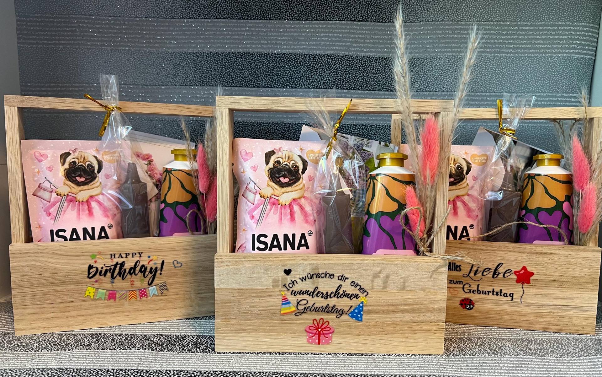 Geschenkset, Geburtstag, Geschenkset Frauen, Beauty Mädels Geschenk, Wellness Geschenkbox, Pflegeset, Geschenkidee Frau, Frauen Geschenkset, Geburtstag, Geschenkset Frauen, Beauty Mädels Geschenk, Wellness Geschenkbox, Pflegeset, Geschenkidee Frau, Frauen von Etsy - NadelfeebyHelena
