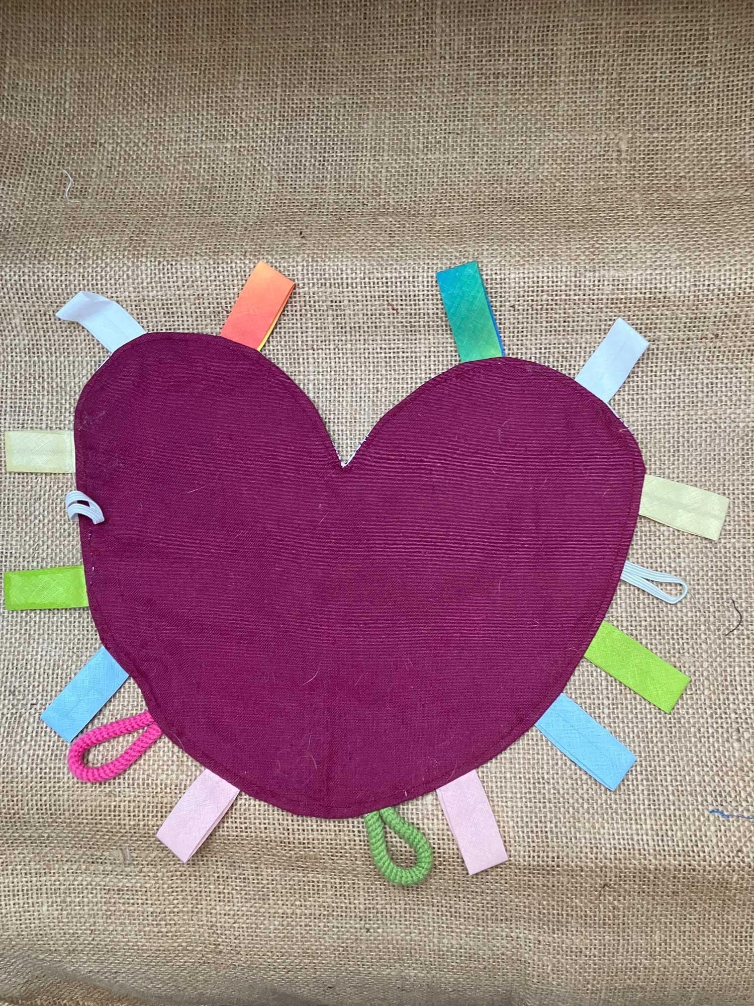 Nestelherz Nestelkissen Knisterfolie Demenzkranke von Etsy - Naehkaestchen1