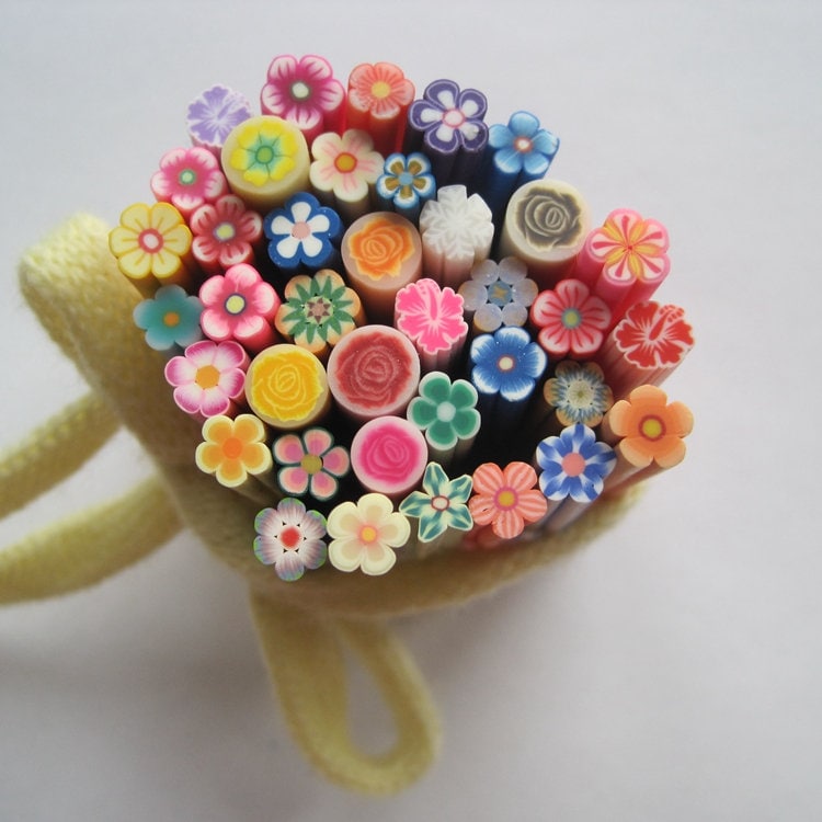100Pcs/Tasche 5mm Gemischte Blume Form Ton Rohr Phantasie Nail Art Polymer Clay Cane von Etsy - NailAngel2019