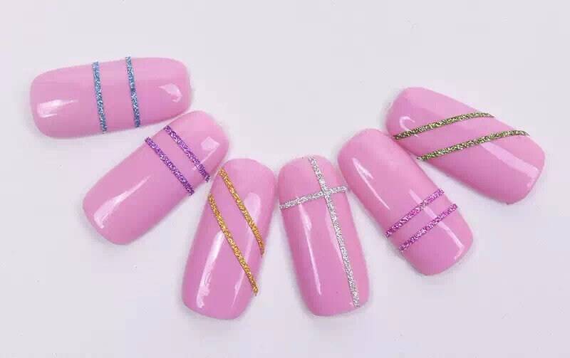 2Pcs/Los 1mm Glitter 6 Farben Klebeband Nagelkunst Metallic Garn Tape Gold/Silber/Rosa/Blau/Grün/Lila von Etsy - NailAngel2019