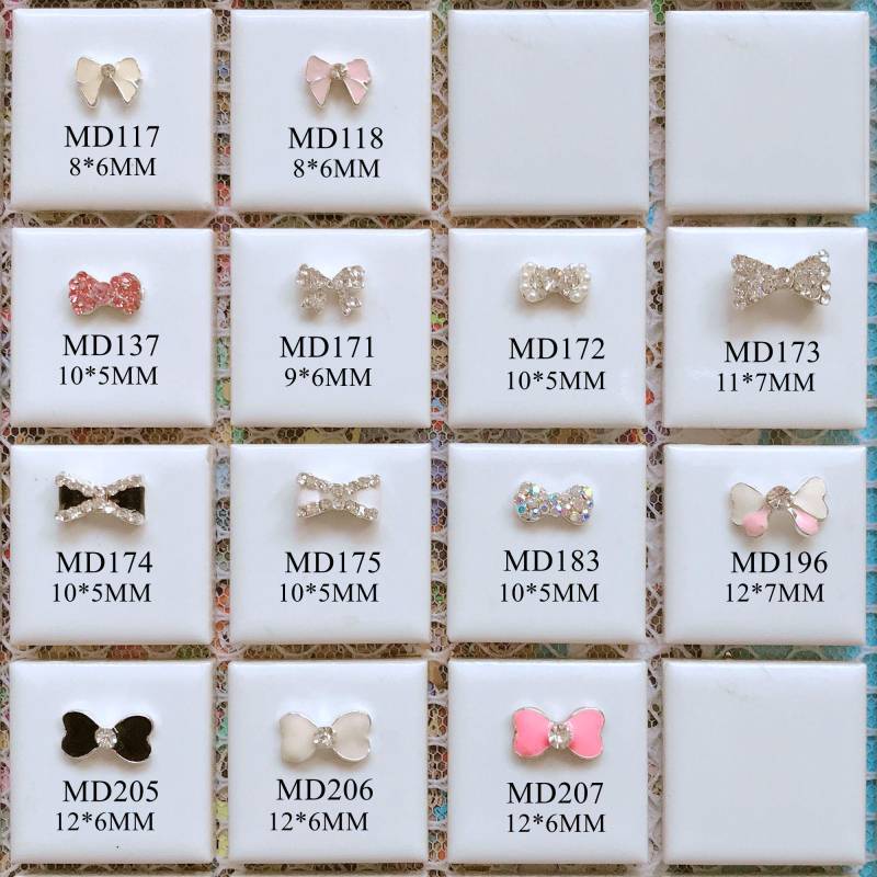 5 Stück Ausgefallene Metall 3D Charms Metalldekoration Mit Strass Bogen Perlen Und Nailart Dekoration Handy von Etsy - NailAngel2019