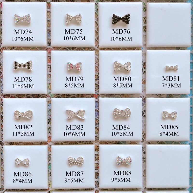 5 Stück Ausgefallene Metall 3D Charms Metalldekoration Mit Strass Bogen Perlen Und Nailart Dekoration Handy von Etsy - NailAngel2019