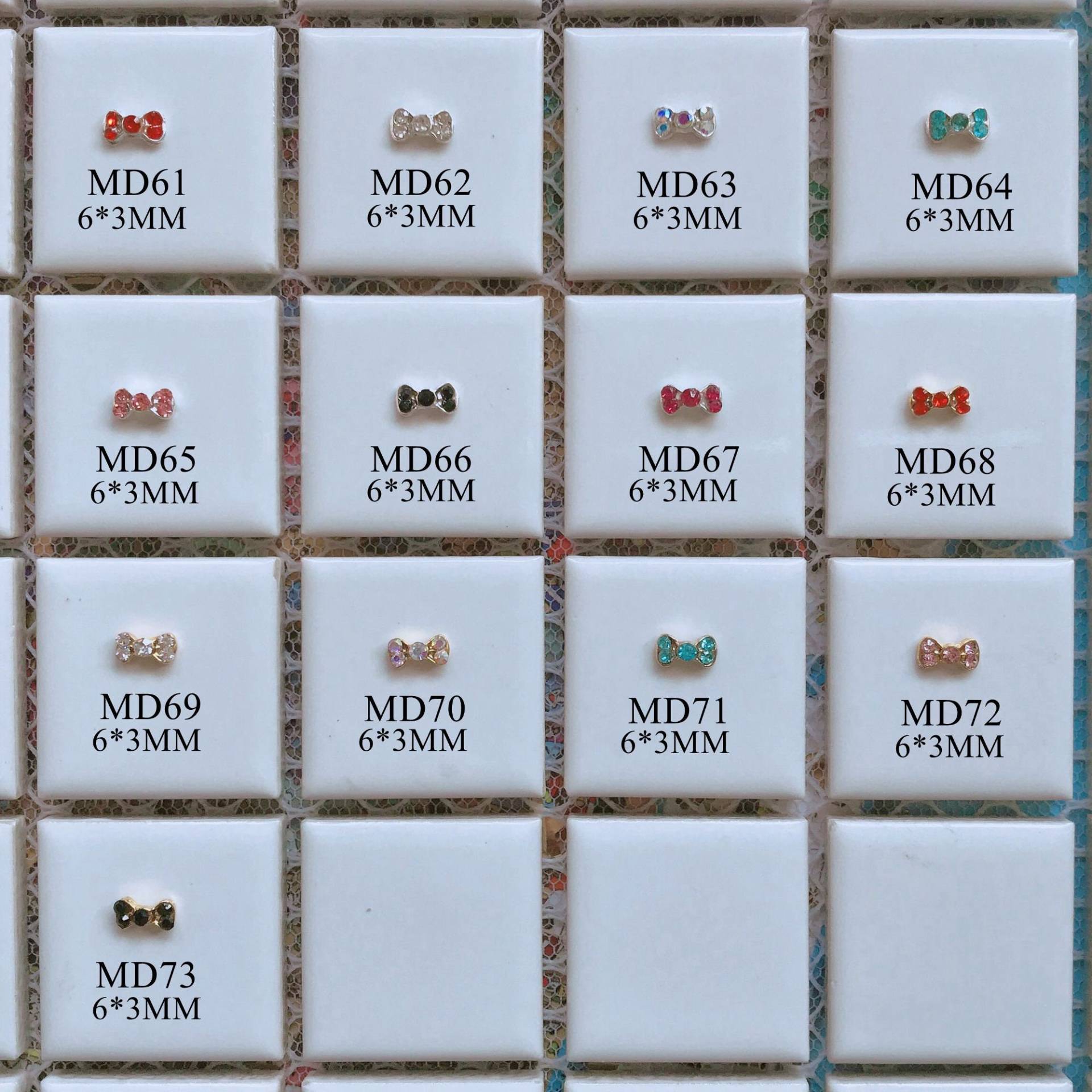 5 Stück Ausgefallene Metall 3D Charms Metalldekoration Mit Strass Mini Bögen Nail Art Dekoration Handy von Etsy - NailAngel2019