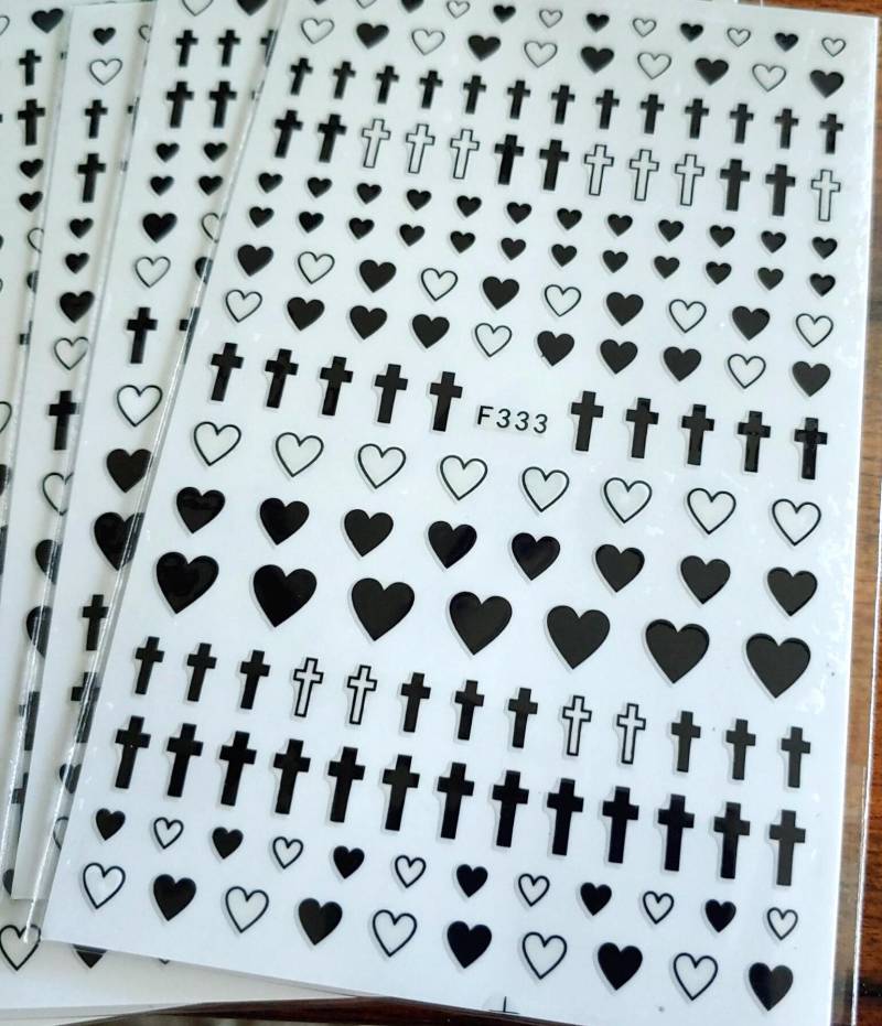 Think Love Look Nail Art Aufkleber Herzen Und Kreuze von Etsy - NailArtBySher