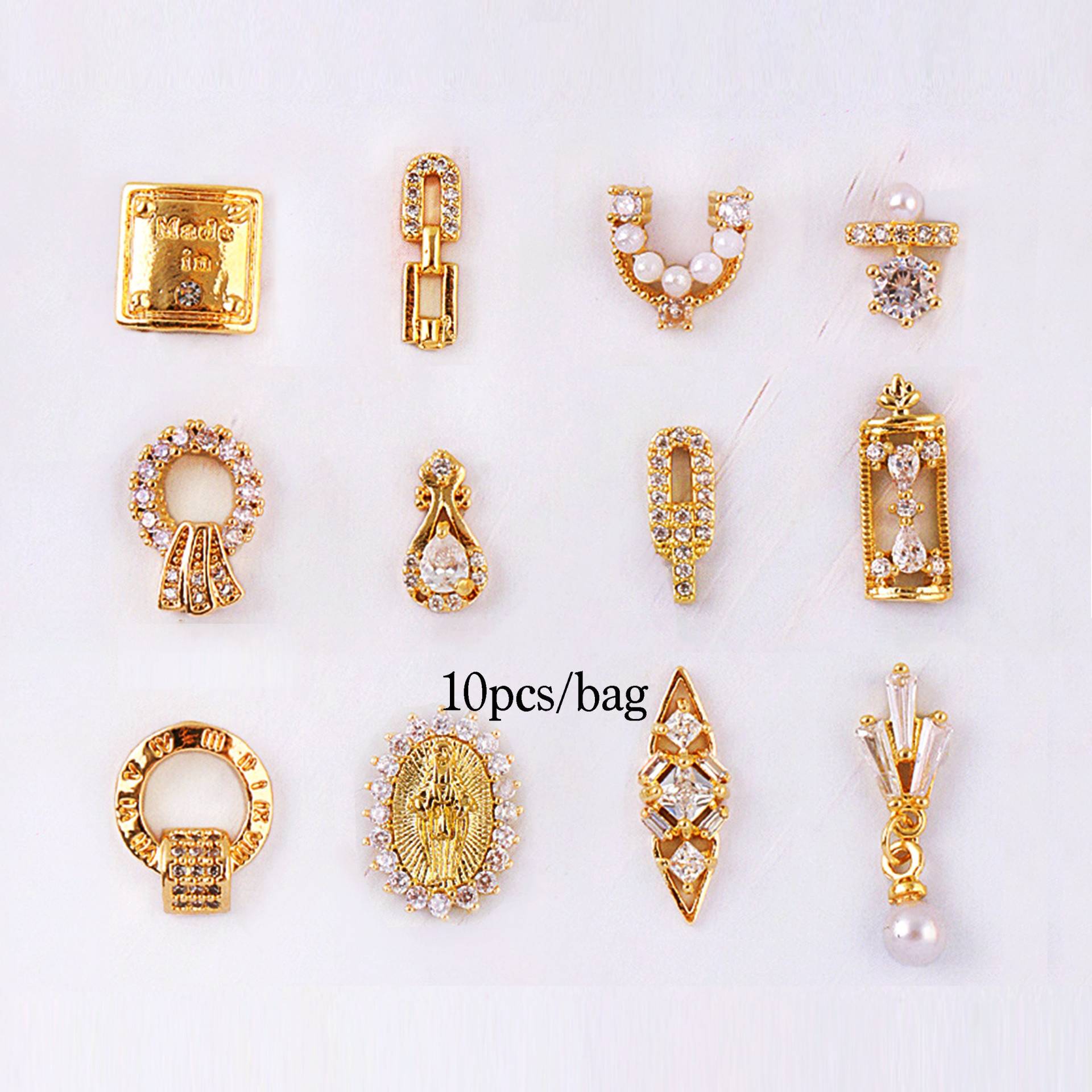 10 Stück Premium Hochwertiger Gold Diamant Nagel Charms | 3D Nail Art Dekoration Flat-Back 10 Stück Premium Hochwertiger Gold Diamant Nagel Charms | 3D Nail Art Dekoration Flat-Back von Etsy - NailQueenNYC
