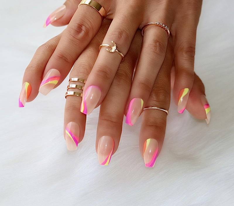 Helle Rosa Und Gelbe Wirbel Drücken Sie Auf Die Nägel von Etsy - NailartbySoonie