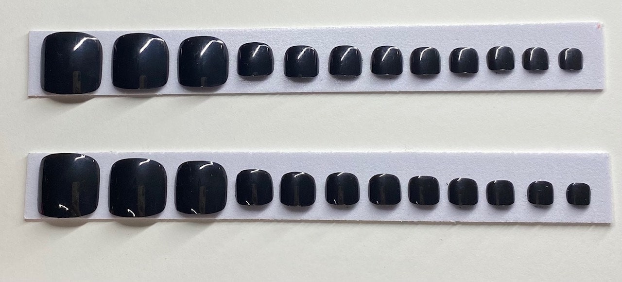 Schwarz Press On Toe Nagel Kit Schwarz Press On Toe Nagel Kit von Etsy - NailditbyTara