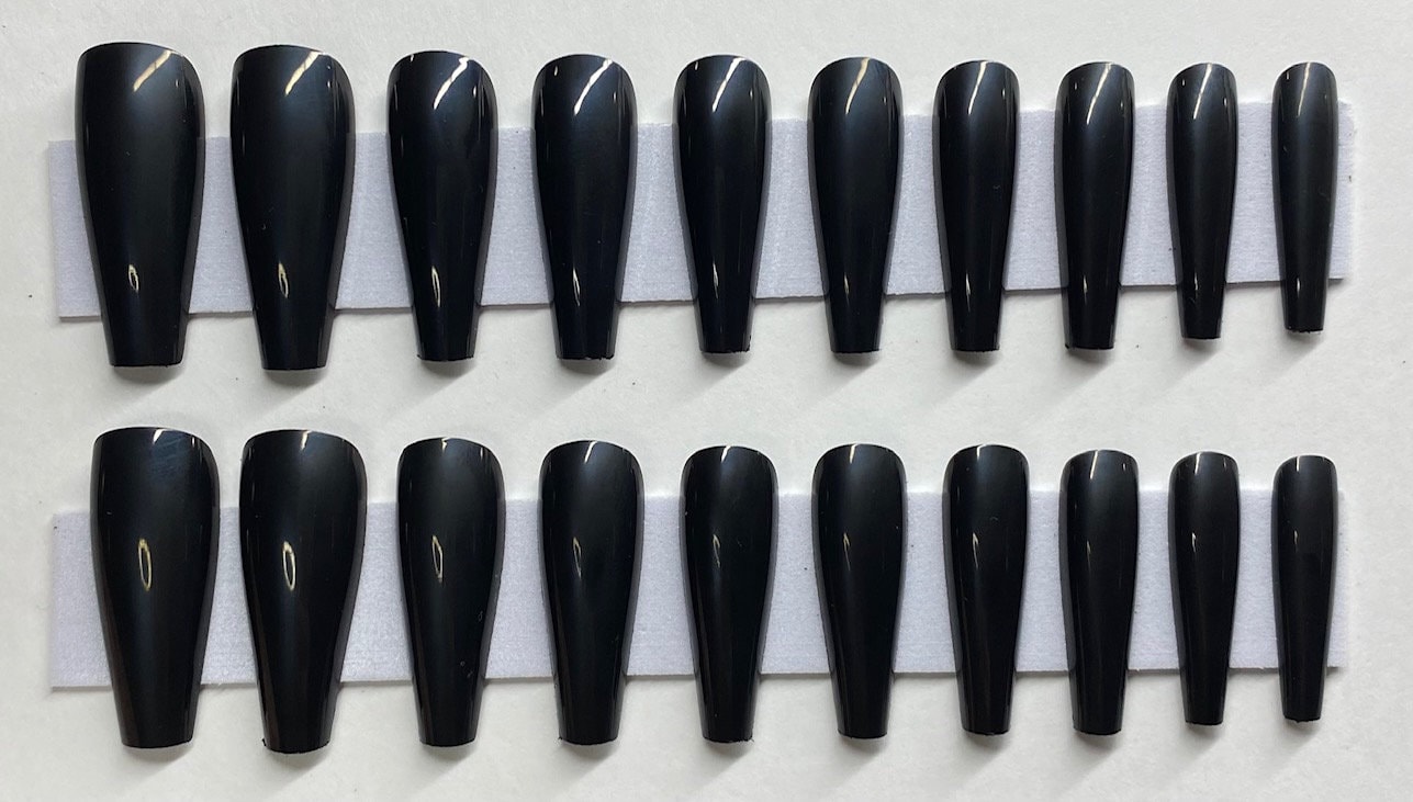Schwarz Xl Sarg Press On Nagel Kit Schwarz Xl Sarg Press On Nagel Kit von Etsy - NailditbyTara
