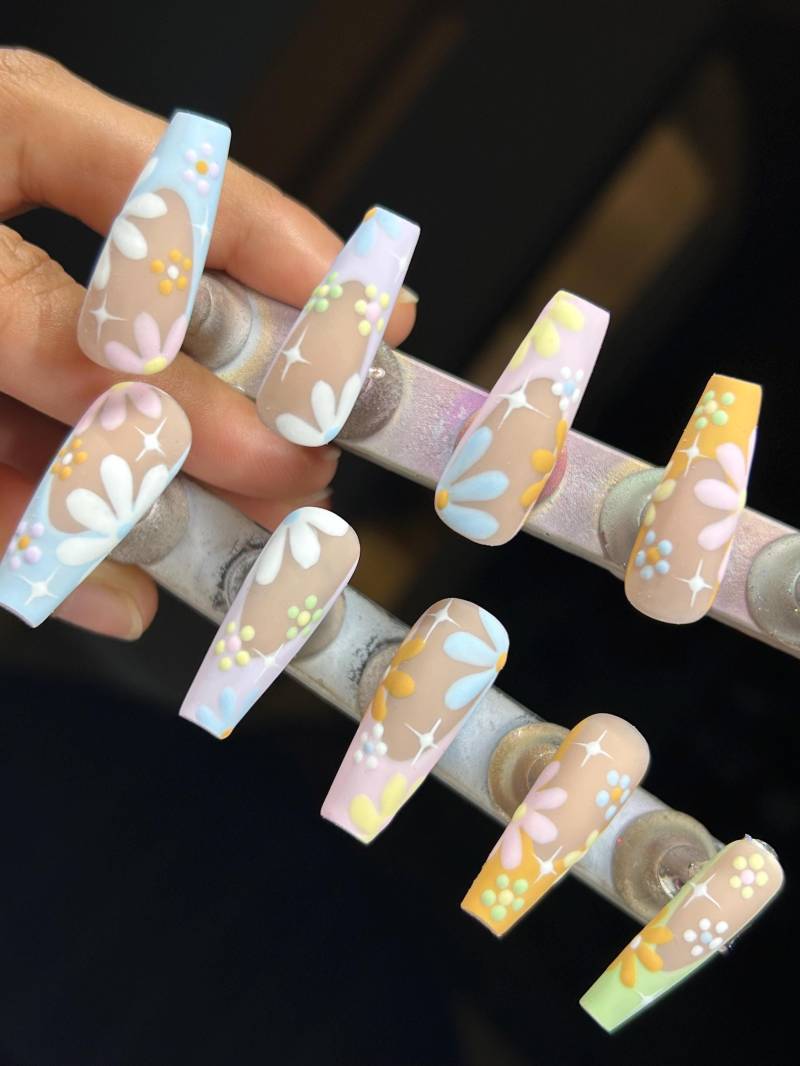 Es Blüht Auf | S von Etsy - NailsByMJayy