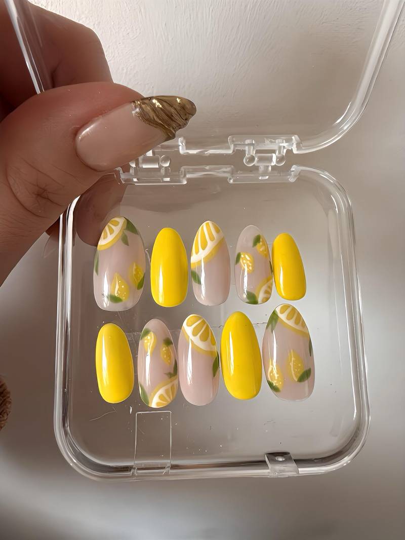 Zitronen-Press-On-Nägel - Handgemachte Gelbe Kunstnägel Wiederverwendbare Frucht-Nagelkunstnägel Individuelle Sommermaniküre von Etsy - NailsbyCasswing