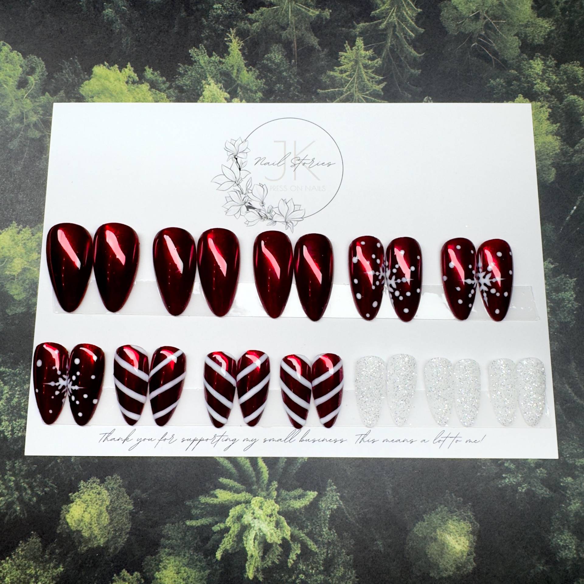Festliche Press-On-Nägel - Weihnachtsdesign Mit Schneeflocken, Zuckerstangen Und Glitzer Handgefertigtes Luxus-Set von Etsy - NailstoriesbyJK