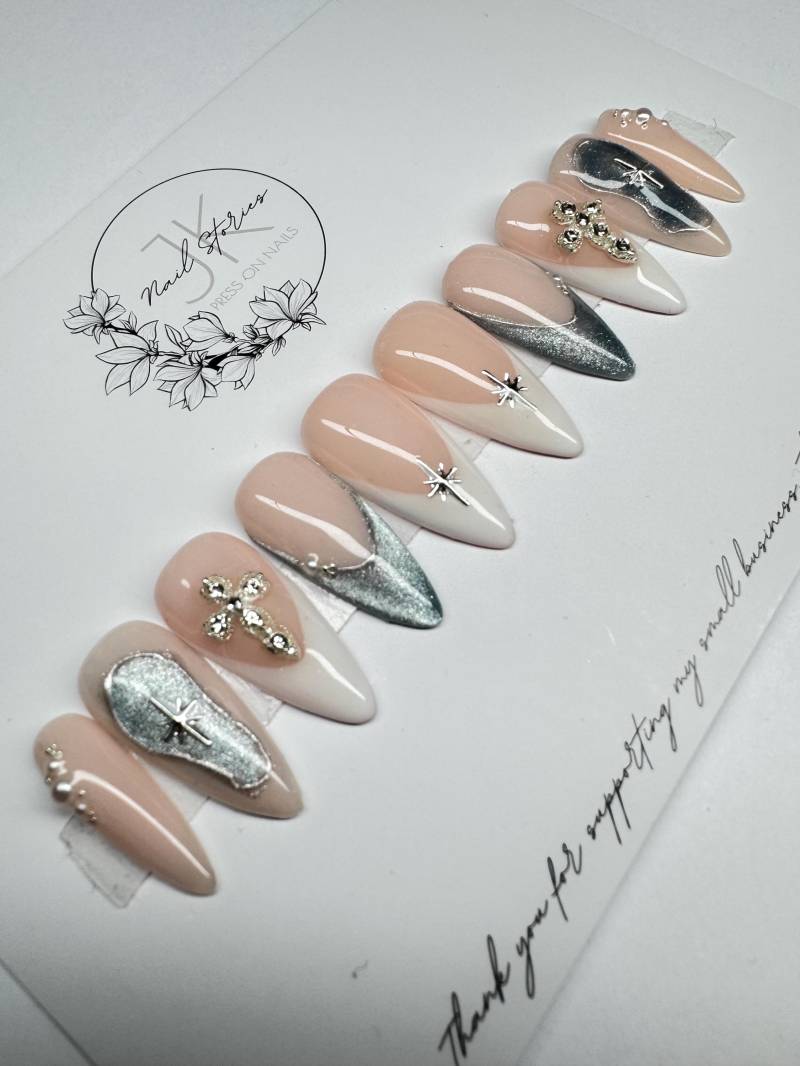Press On Nails Set - Stardust Glow Blau Gold Weiß Kreuz, Anpassbar, Nägel Zum Aufkleben & Wieder Verwendbar, Fake Nails, Kunstnägel von Etsy - NailstoriesbyJK