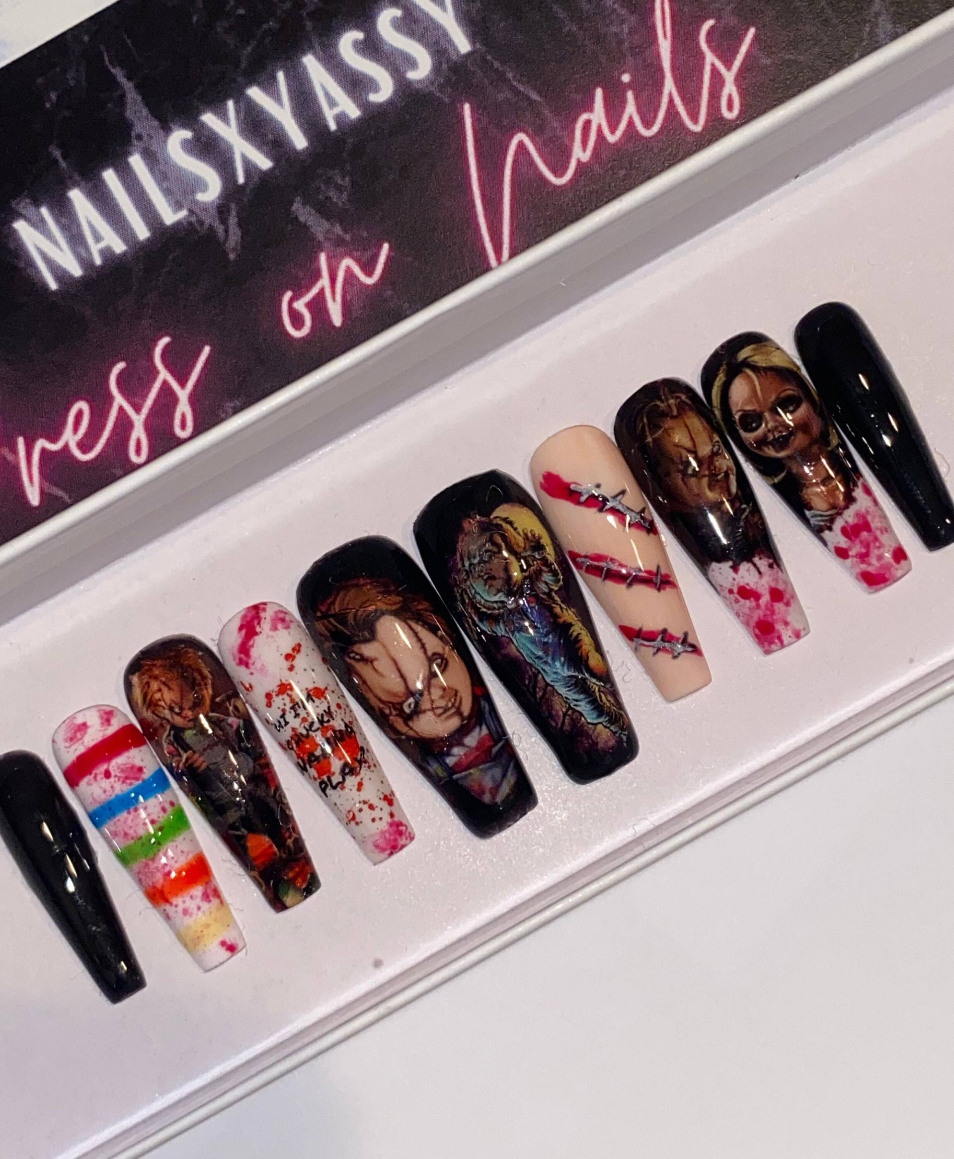 Chucky Halloween Press On Nägel Set von Etsy - Nailsxyassy