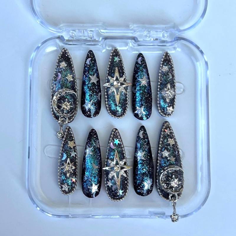 Galaxy Colour Changing Press On Nails | Thermo Gel Galaxy Colour Changing Press On Nails | Thermo Gel von Etsy - Nailzessa