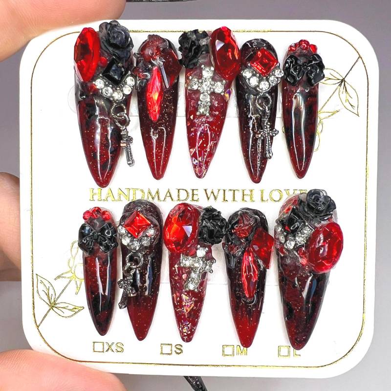 Vampire Aesthetic Press On Nails - Witch Core Gothic Red von Etsy - Nailzessa