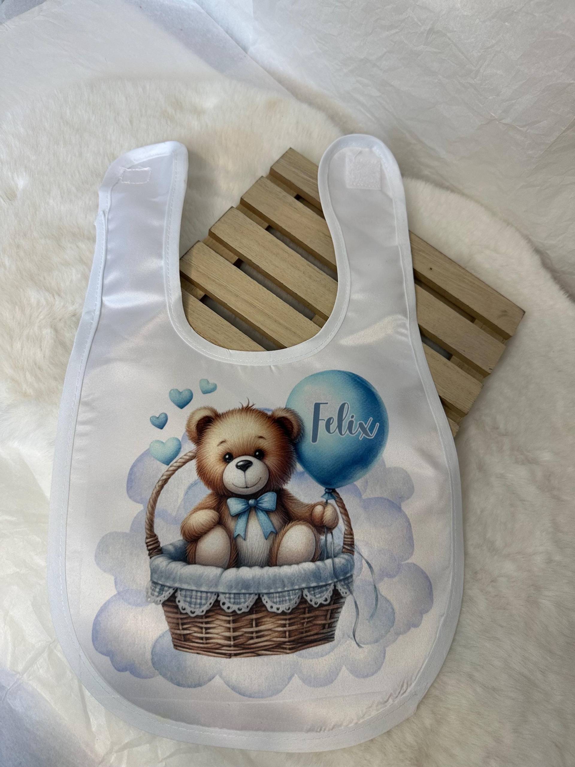 Personalisiertes Lätzchen Für Babys Mit Bär, Geschenkidee Zur Geburt, Geburtstag, Weihnachten Personalisiertes Lätzchen Für Babys Mit Bär, Geschenkidee Zur Geburt, Geburtstag, Weihnachten von Etsy - NathaliesBastelbude