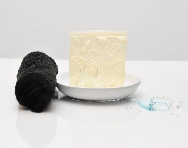 Honigbienenseife - Honigkammseife - Bienenseife - Honigliebhaber - Duftfreie Seife - Bienenstockseife - Uncented von Etsy - NaturallyBeeutiful