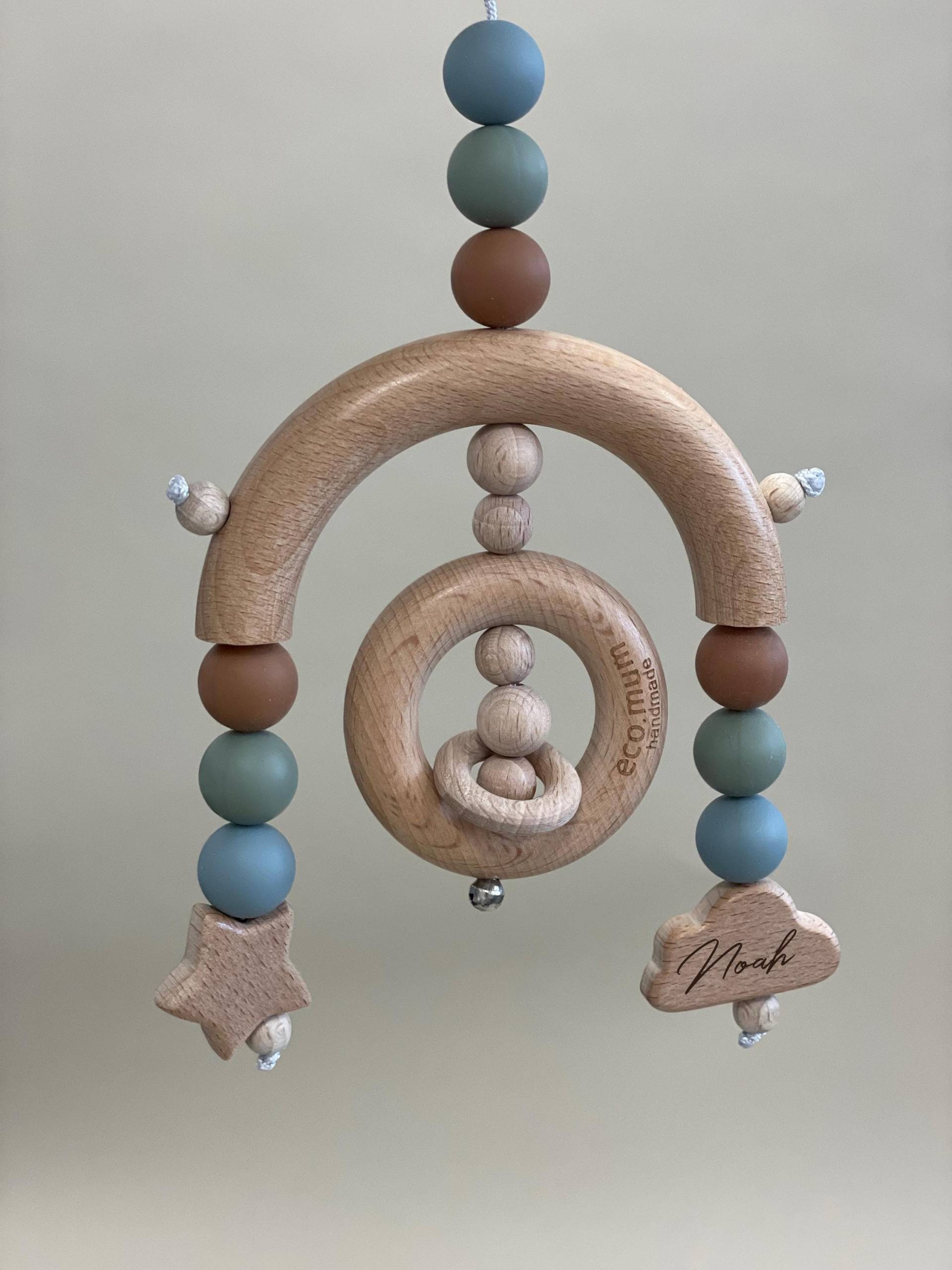 Maxi Cosi/Kinderwagen Anhänger - Handgemacht & Personalisierbar Nachhaltig Aus Buchenholz Und Silikon, Babygeschenk Nachhaltig von Etsy - NaturnahGeschenke
