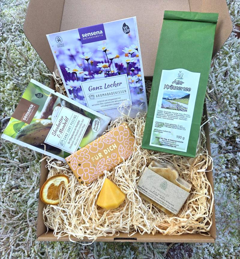 Wellness Geschenkset Entspannung Mit Tee, Kerze, Peeling Und Aromabadmaske Natürliches Geschenk Selfcare Naturwunderbox "Wohlfühlglück" Wellness Geschenkset Entspannung Mit Tee, Kerze, Peeling Und Aromabadmaske Natürliches Geschenk Selfcare Naturwunderbox "Wohlfühlglück" von Etsy - Naturwunderbox