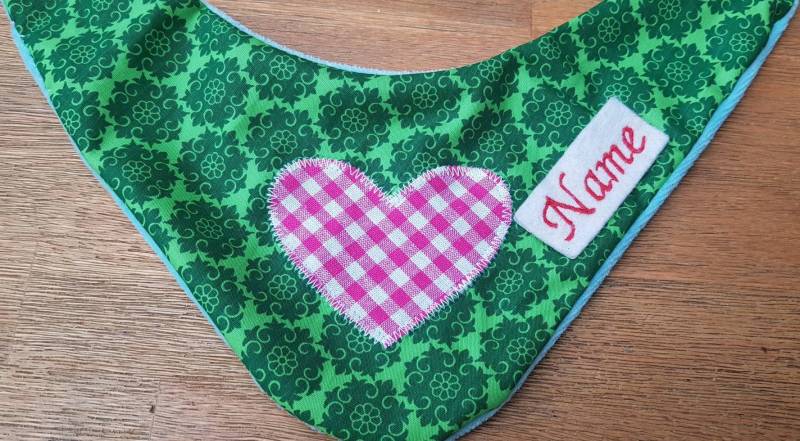 Babyhalstuch Mit Namen/ Fleece Baby Dreieckstuch Lätzchen Halstuch Spucktuch Mädchen Kleinkinder Saugfähig Weich Babyhalstuch Mit Namen/ Fleece Baby Dreieckstuch Lätzchen Halstuch Spucktuch Mädchen Kleinkinder Saugfähig Weich von Etsy - NeedleArtGermany
