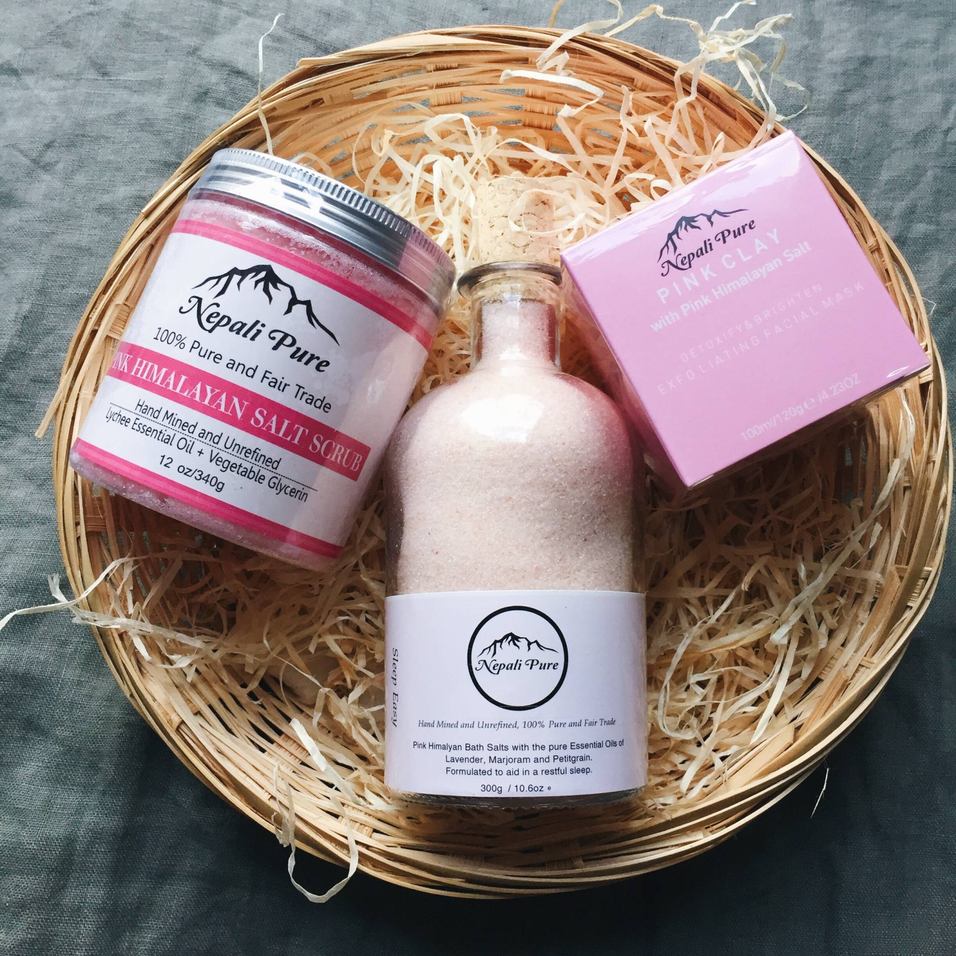 Geschenk-Set Mit Rosa Himalaya-Badesalz, Ton Maske Und Peeling von Etsy - NepaliPure