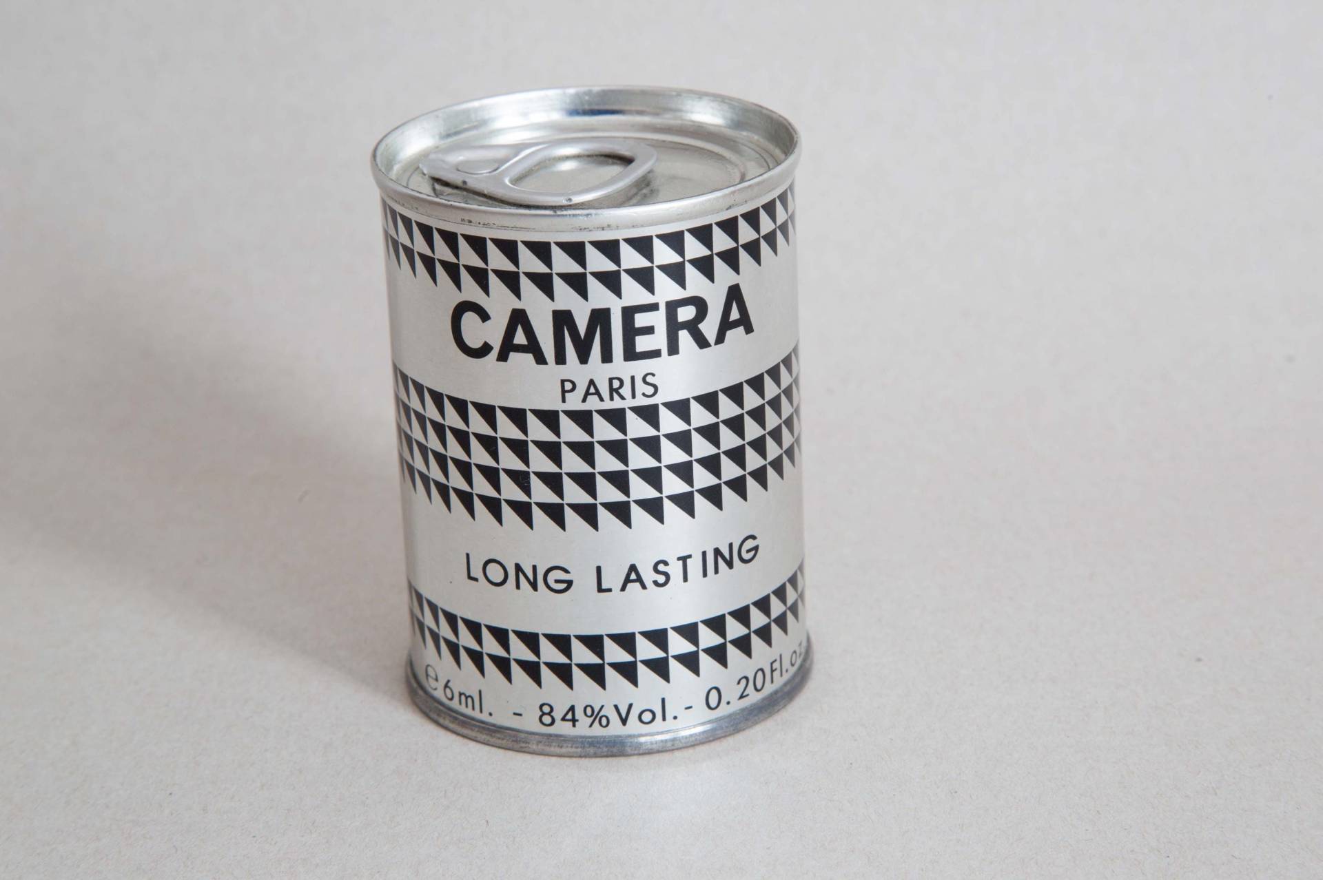 Camera, Long Lasting, Miniatur, Vintage, 1990Er Jahre, 6 Ml, 0.20 Fl.oz von Etsy - NiDAesclusivo