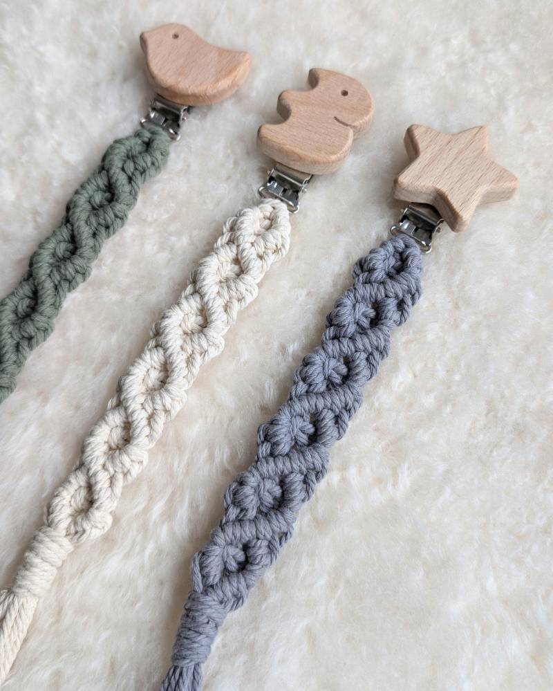 Schnullerkette Holzfigur, 100% Baumwolle, Oekotex Standard von Etsy - NikaHomeDesign