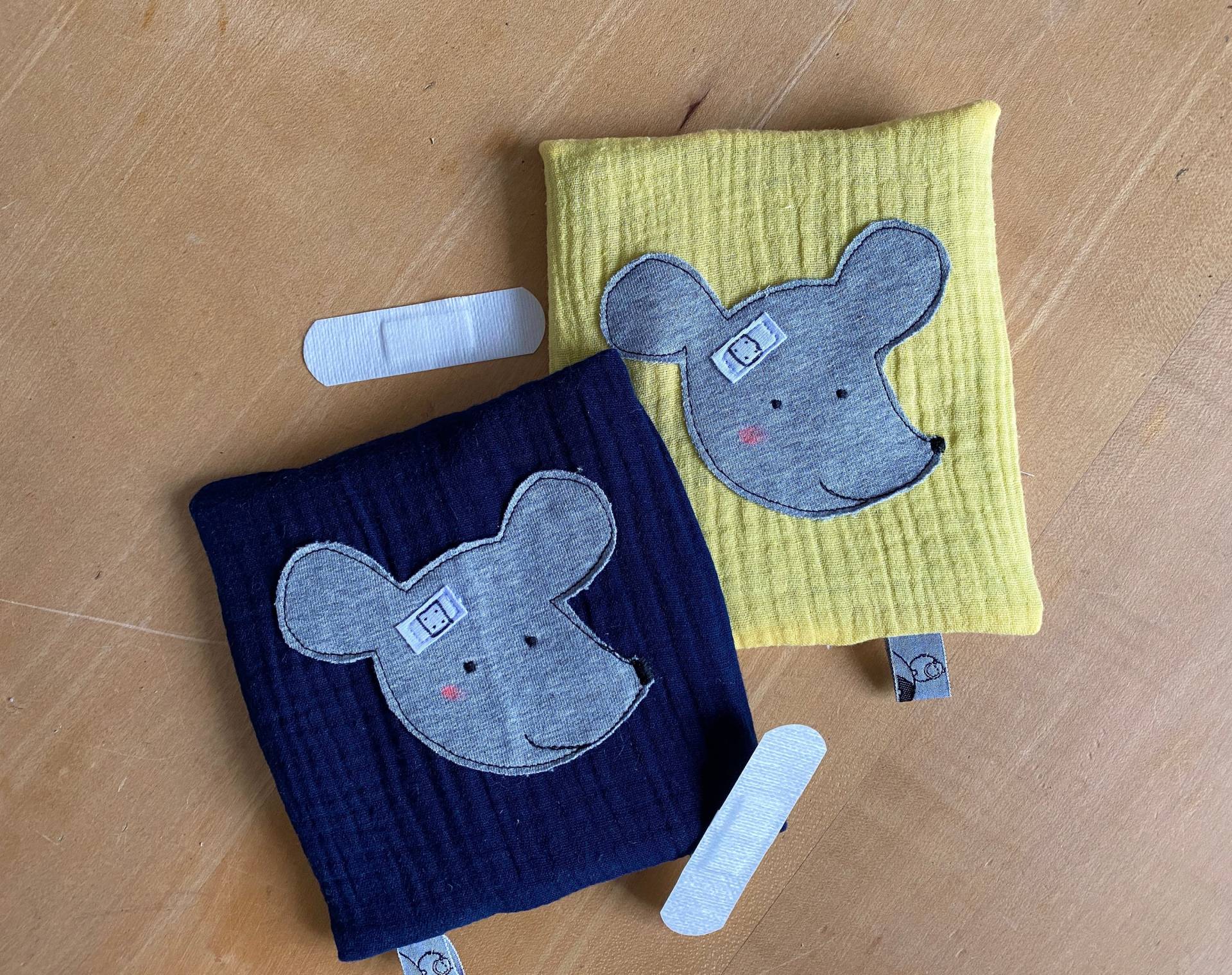 Kühlpad Mit Hülle Beulentröster Kühlpadhülle Maus Kühlkissen Kalt-Warm Kompresse Beule Applikation Eisbär Musselin Trost Kühlpad Mit Hülle Beulentröster Kühlpadhülle Maus Kühlkissen Kalt-Warm Kompresse Beule Applikation Eisbär Musselin Trost von Etsy - NilsPlanet