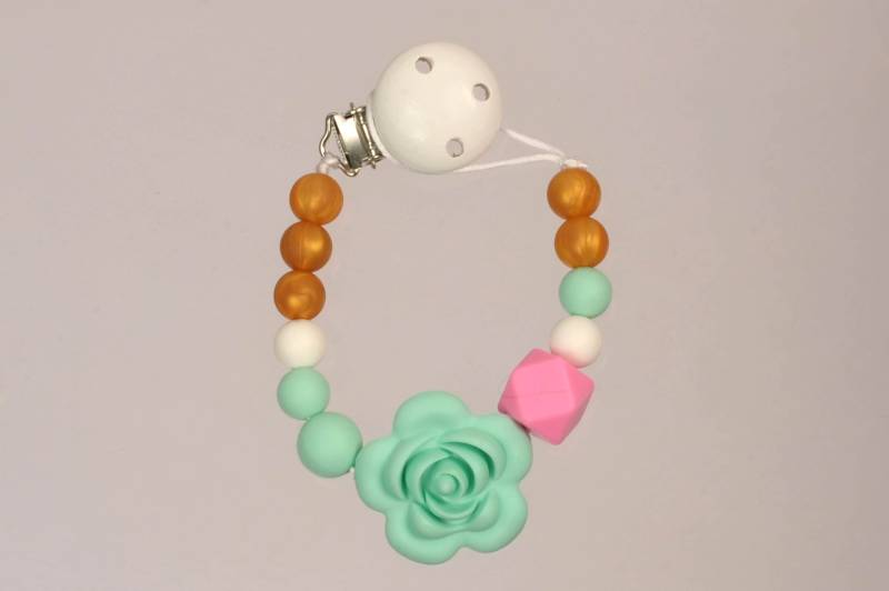 Chupetero Silikon, Baby Chupetero, Babyblume, Schnuller Clip, Holz Schnuller, Weiche Neugeborenegeschenk von Etsy - Ninosbcn