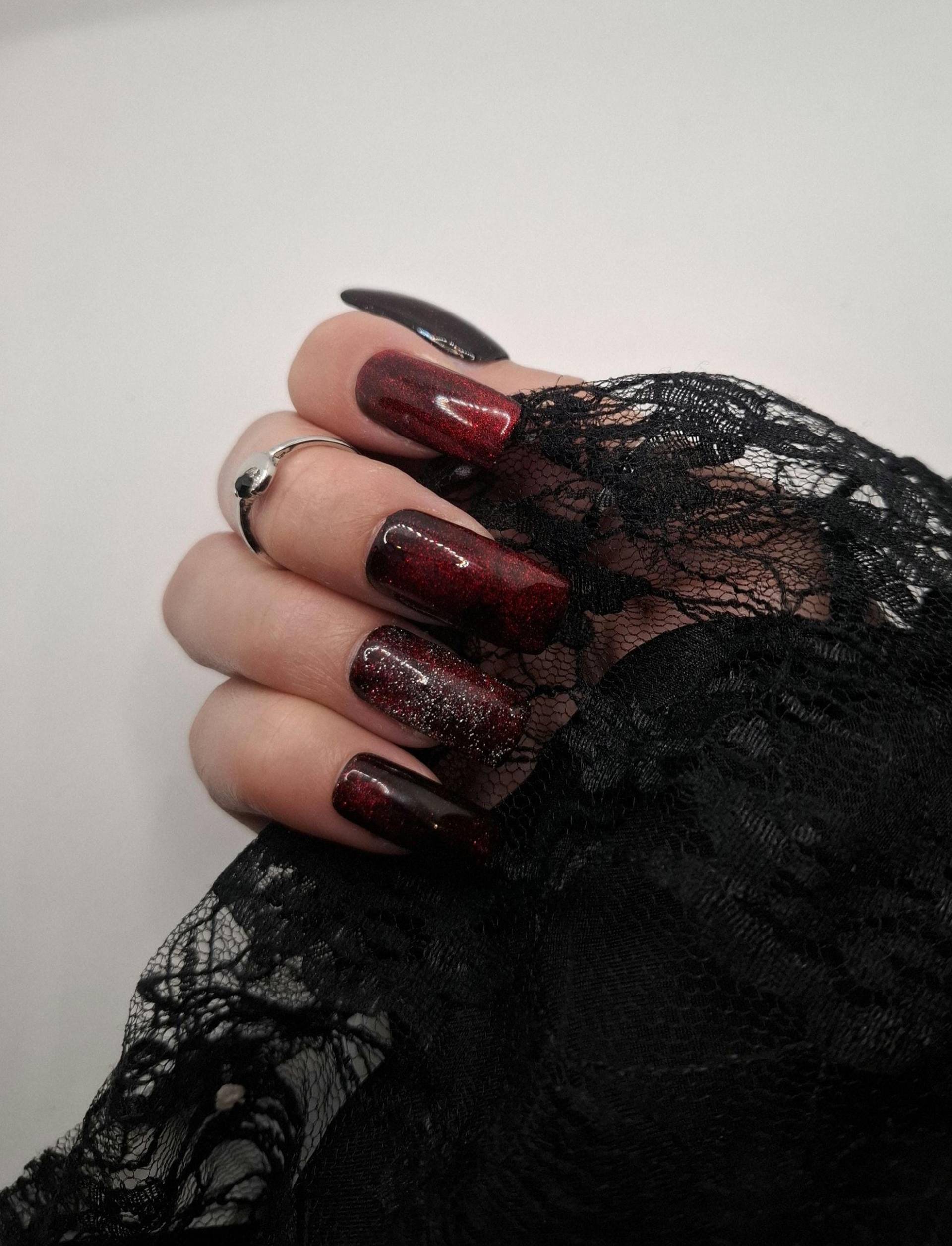 Handgemachte, Cat Eye Dark Red, Press On Nails, Press Nägel von Etsy - NiphiliasNails