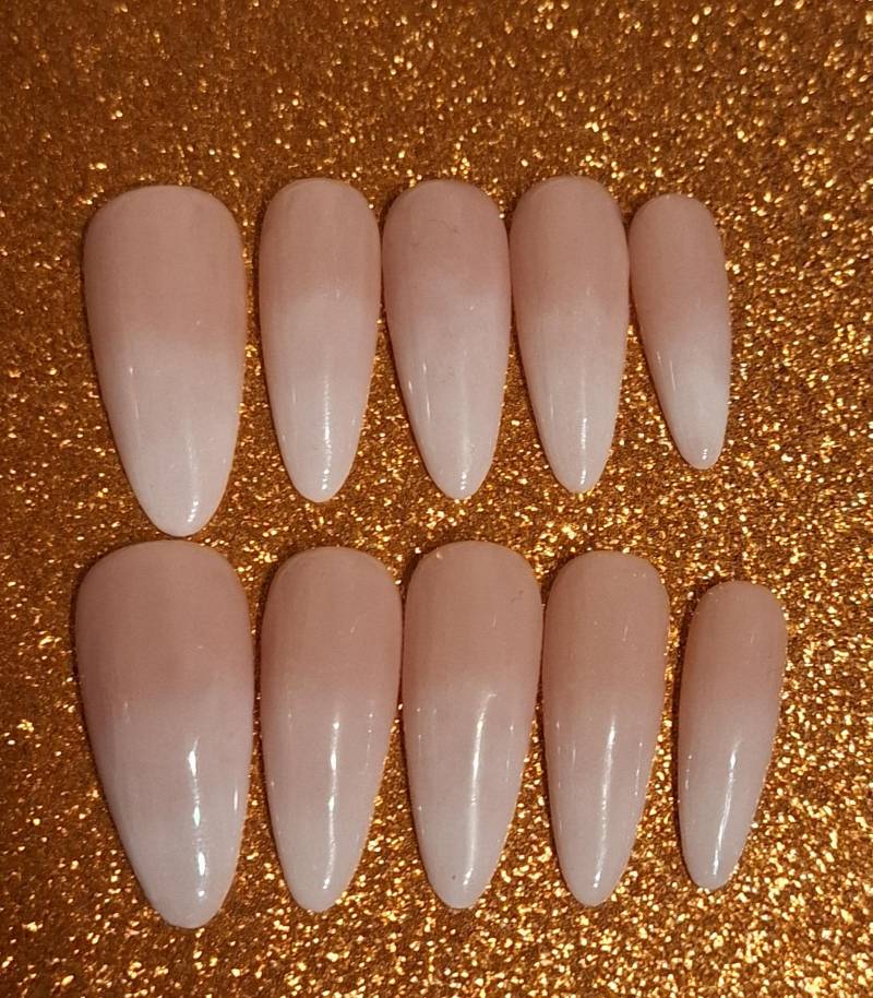 Press On Nails, Babyboomer, Nägel, Schlicht, Hochzeit von Etsy - NiphiliasNails