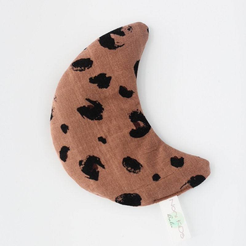 Bio Dinkel Wärmekissen Musselin Mond Leo | Nonikids Berlin Handgenäht Geburt Taufe Bauchweh Hilfe Baby Geschenk Bio Dinkel Wärmekissen Musselin Mond Leo | Nonikids Berlin Handgenäht Geburt Taufe Bauchweh Hilfe Baby Geschenk von Etsy - NoniKidsBerlin