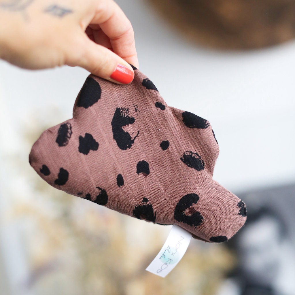 Dinkel Wärmekissen Wolke Musselin Leo | Nonikids Berlin Liebevolle Manufaktur Handarbeit Geschenk Zur Geburt, Taufe, Babyparty von Etsy - NoniKidsBerlin