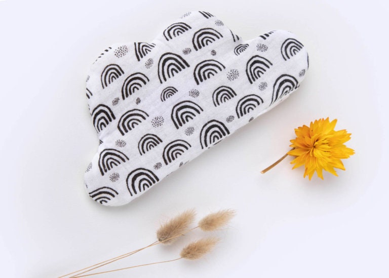 Wärmekissen Wolke Regenbogen Weiß Aus Baumwolle Und Bio - Dinkel | Nonikids Berlin von Etsy - NoniKidsBerlin