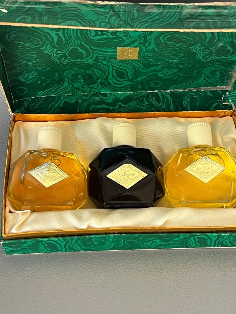 "1960Er Jahre - "Malachit-Schatulle" -" von Etsy - NostalgiaBoutiqueR