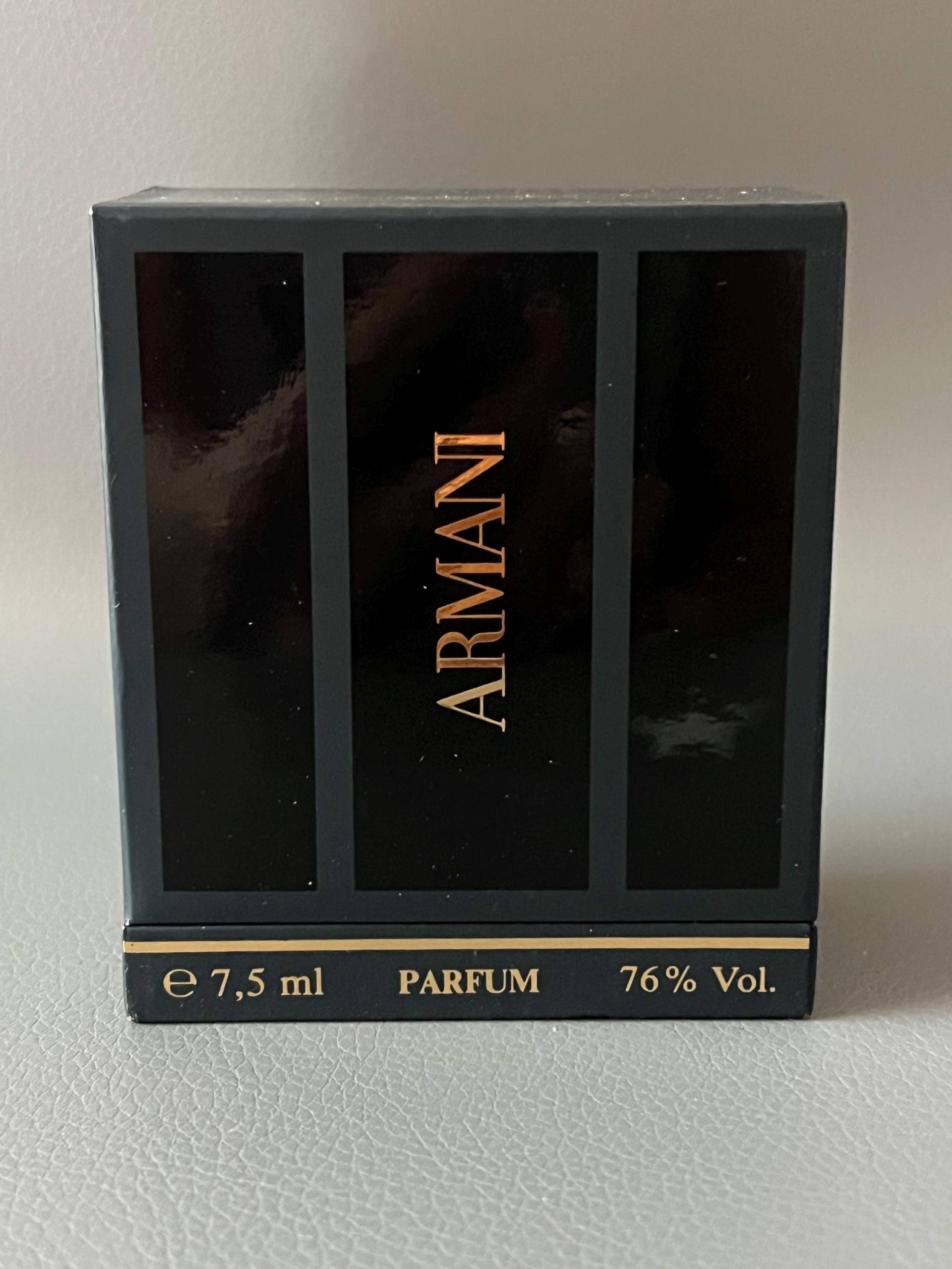 Armani Classic 1980Er Jahre Giorgio Armani, Pure Perfume Extrait 7, 5 Ml 1/4 Fl. Unze. Selten, Vintage Armani Classic 1980Er Jahre Giorgio Armani, Pure Perfume Extrait 7, 5 Ml 1/4 Fl. Unze. Selten, Vintage von Etsy - NostalgiaBoutiqueR